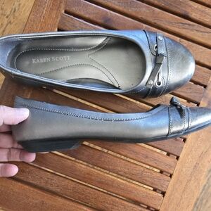 Metallic Pewter Look Flats